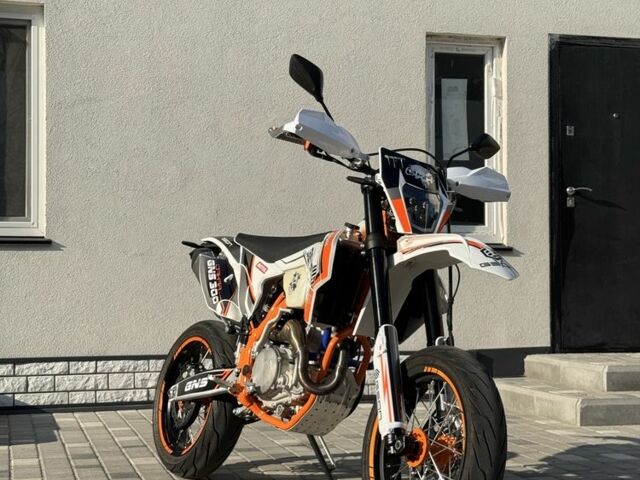 Геон Інша, об'ємом двигуна 0.3 л та пробігом 0 тис. км за 2800 $, фото 1 на Automoto.ua