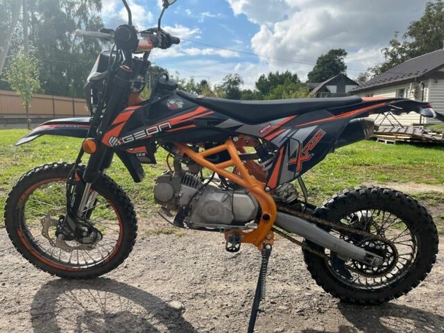 Геон Інша, об'ємом двигуна 0.13 л та пробігом 0 тис. км за 900 $, фото 1 на Automoto.ua