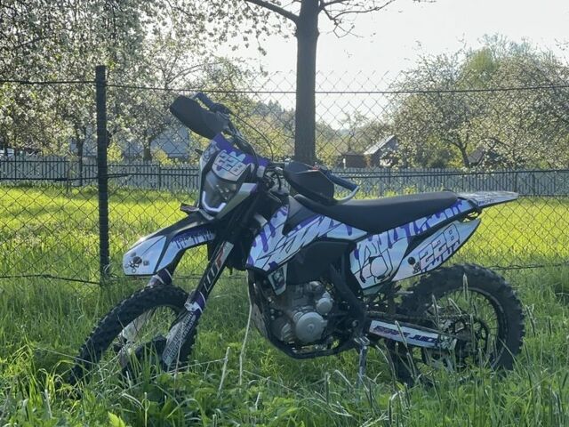 Геон Інша, об'ємом двигуна 0.3 л та пробігом 0 тис. км за 2000 $, фото 1 на Automoto.ua