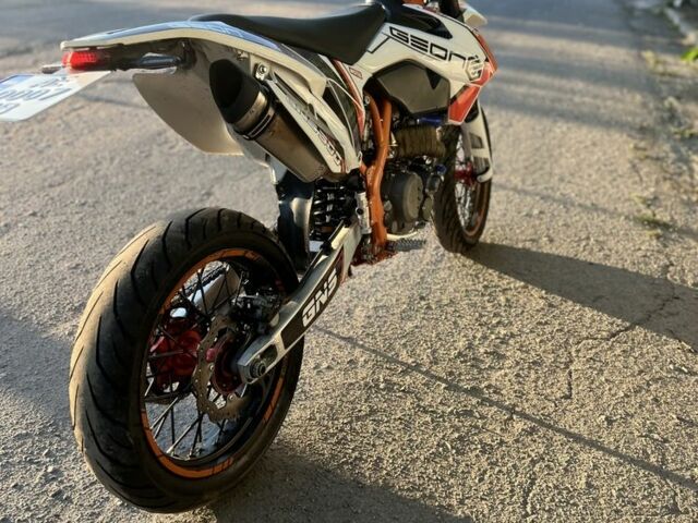 Геон Другая, объемом двигателя 0.3 л и пробегом 0 тыс. км за 1990 $, фото 1 на Automoto.ua