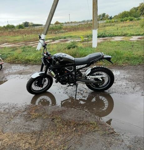 Геон Інша, об'ємом двигуна 0.3 л та пробігом 0 тис. км за 2000 $, фото 1 на Automoto.ua