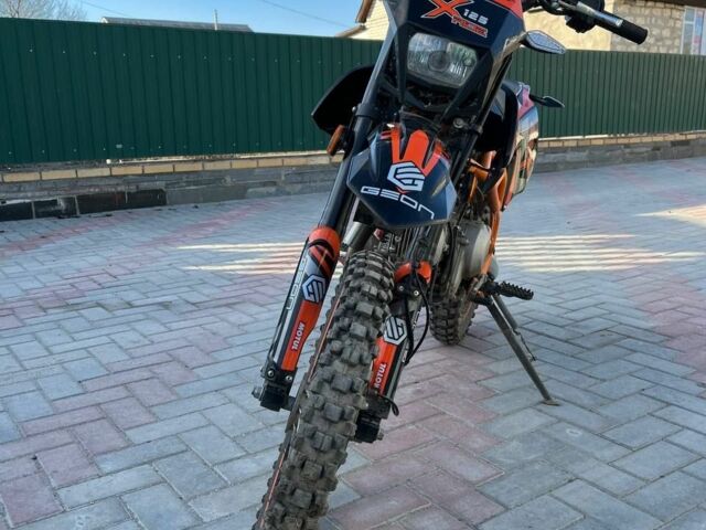 Геон Інша, об'ємом двигуна 0 л та пробігом 0 тис. км за 1100 $, фото 1 на Automoto.ua