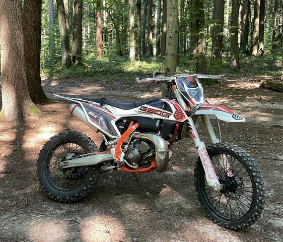 Геон Інша, об'ємом двигуна 0 л та пробігом 0 тис. км за 2650 $, фото 1 на Automoto.ua