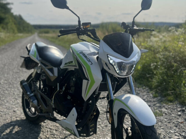 Белый Геон Pantera 250, объемом двигателя 0.25 л и пробегом 6 тыс. км за 1450 $, фото 1 на Automoto.ua