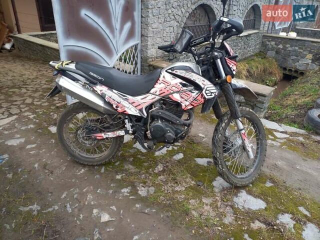 Черный Геон X-Road 250CBB, объемом двигателя 0.25 л и пробегом 5 тыс. км за 1200 $, фото 1 на Automoto.ua