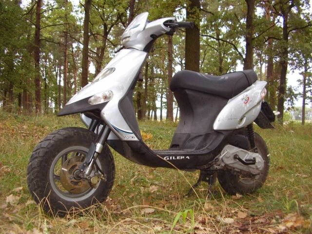Гилера 95 XF 380, объемом двигателя 49 л и пробегом 0 тыс. км за 120000 $, фото 1 на Automoto.ua