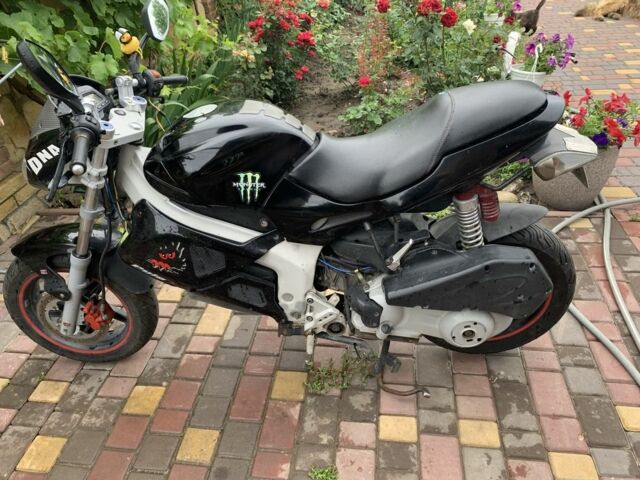 Гилера 95 XF 380, объемом двигателя 0.18 л и пробегом 0 тыс. км за 39000 $, фото 1 на Automoto.ua