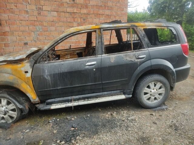 Черный Грейт Вол Ховер, объемом двигателя 2.4 л и пробегом 214 тыс. км за 1700 $, фото 1 на Automoto.ua