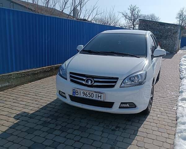 Белый Грейт Вол Волекс Ц30, объемом двигателя 1.5 л и пробегом 45 тыс. км за 7200 $, фото 1 на Automoto.ua