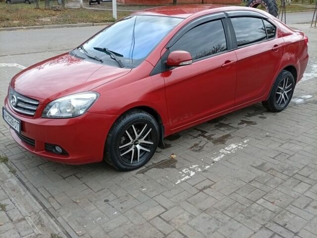 Красный Грейт Вол Волекс, объемом двигателя 1.5 л и пробегом 118 тыс. км за 4200 $, фото 1 на Automoto.ua