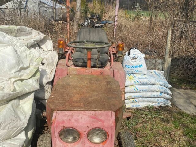 Красный ХТЗ Т-012, объемом двигателя 0 л и пробегом 10 тыс. км за 2069 $, фото 1 на Automoto.ua