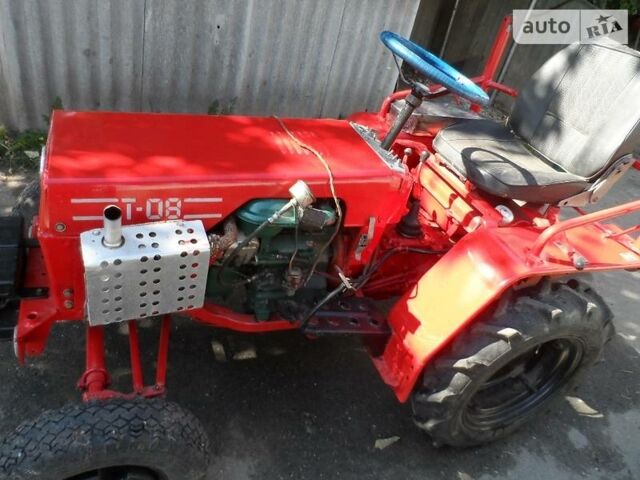 Красный ХТЗ Т-08, объемом двигателя 0.65 л и пробегом 1 тыс. км за 1700 $, фото 1 на Automoto.ua