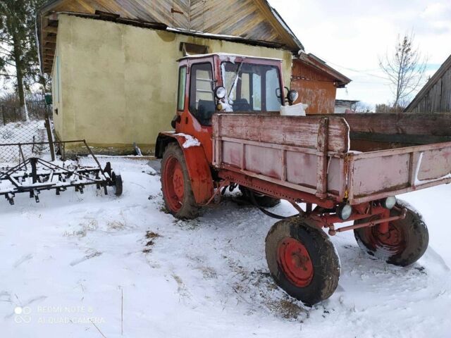 Червоний ХТЗ Т-16, об'ємом двигуна 2.08 л та пробігом 10 тис. км за 2800 $, фото 1 на Automoto.ua