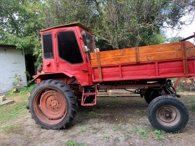 Красный ХТЗ Т16-М, объемом двигателя 0 л и пробегом 10 тыс. км за 2599 $, фото 1 на Automoto.ua