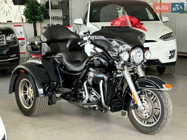 Черный Харлей-Дэвидсон Электра Глайд, объемом двигателя 1.69 л и пробегом 15 тыс. км за 20999 $, фото 1 на Automoto.ua
