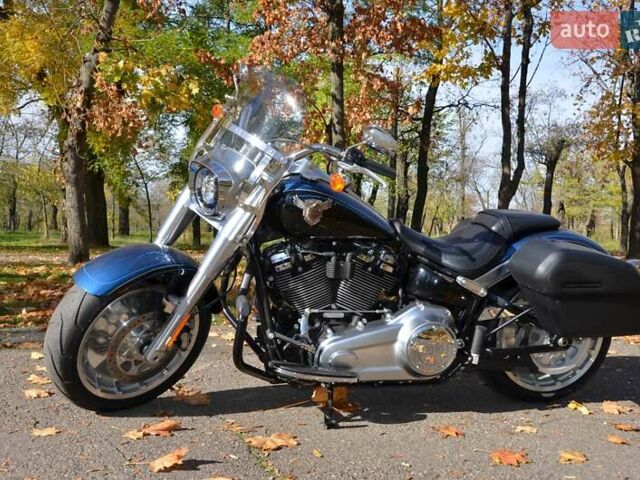 Синий Харлей-Дэвидсон Фэт Бой, объемом двигателя 1.87 л и пробегом 8 тыс. км за 35000 $, фото 1 на Automoto.ua