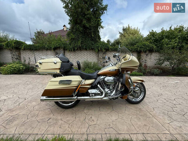 Харлей-Дэвидсон CVO Road Glide, объемом двигателя 1.8 л и пробегом 17 тыс. км за 37000 $, фото 1 на Automoto.ua