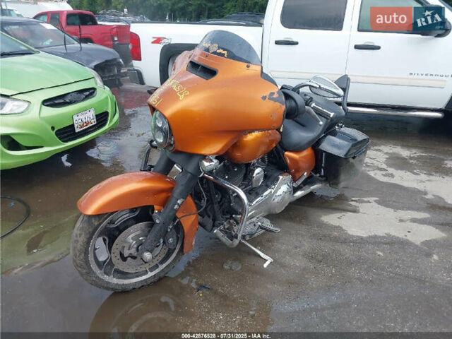 Помаранчевий Харлей-Девідсон CVO Street Glide, об'ємом двигуна 0 л та пробігом 45 тис. км за 2900 $, фото 1 на Automoto.ua