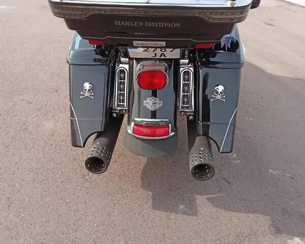 Черный Харлей-Дэвидсон FLHTK Electra Glide Ultra Limited, объемом двигателя 1.54 л и пробегом 39 тыс. км за 18000 $, фото 1 на Automoto.ua