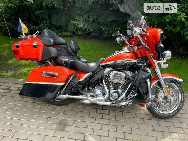 Помаранчевий Харлей-Девідсон FLHTK Electra Glide Ultra Limited, об'ємом двигуна 0 л та пробігом 27 тис. км за 17000 $, фото 1 на Automoto.ua