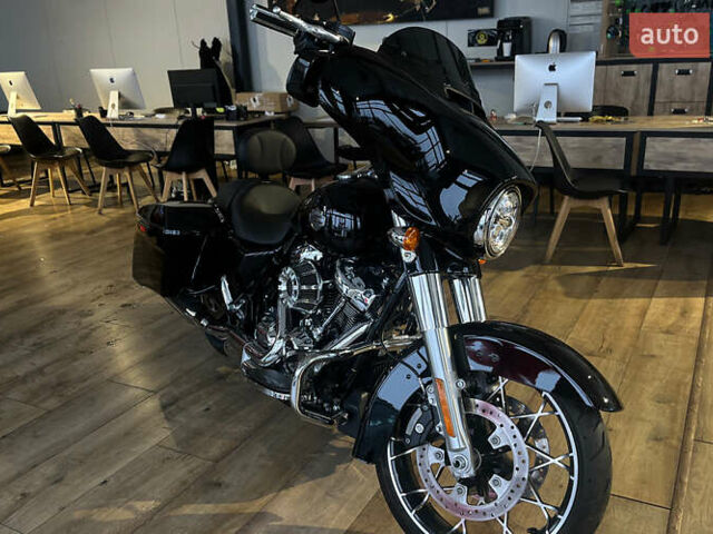 Черный Харлей-Дэвидсон FLHXS, объемом двигателя 2 л и пробегом 6 тыс. км за 26500 $, фото 1 на Automoto.ua