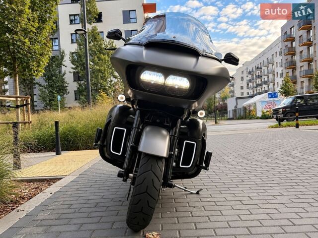 Чорний Харлей-Девідсон FLTRXS, об'ємом двигуна 1.69 л та пробігом 40 тис. км за 20000 $, фото 1 на Automoto.ua