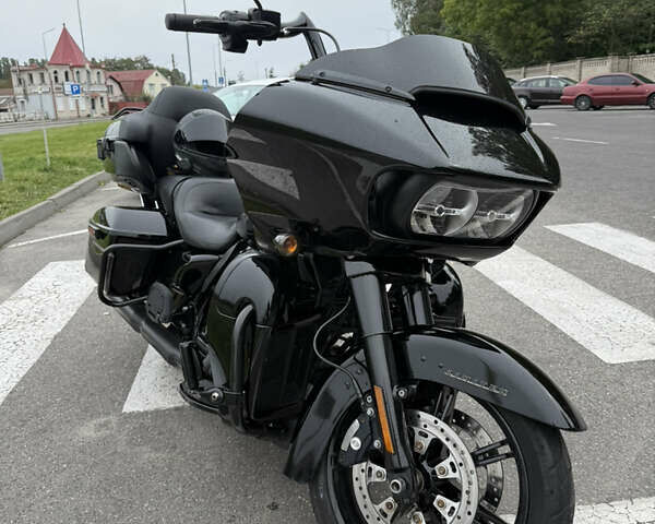 Черный Харлей-Дэвидсон Road Glide Limited, объемом двигателя 0 л и пробегом 40 тыс. км за 23000 $, фото 1 на Automoto.ua