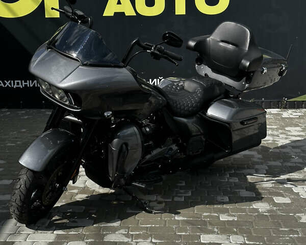 Серый Харлей-Дэвидсон Road Glide Limited, объемом двигателя 1.87 л и пробегом 20 тыс. км за 25500 $, фото 1 на Automoto.ua