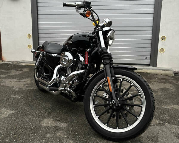 Черный Харлей-Дэвидсон XL 1200C, объемом двигателя 1.2 л и пробегом 18 тыс. км за 7900 $, фото 1 на Automoto.ua
