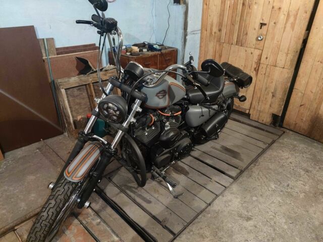 Харлей-Дэвидсон XL 1200C, объемом двигателя 1.25 л и пробегом 0 тыс. км за 11000 $, фото 1 на Automoto.ua
