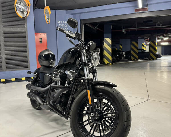 Чорний Харлей-Девідсон XL 1200X, об'ємом двигуна 1.2 л та пробігом 13 тис. км за 9500 $, фото 1 на Automoto.ua