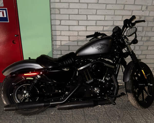 Серый Харлей-Дэвидсон XL 883N, объемом двигателя 0.88 л и пробегом 10 тыс. км за 8000 $, фото 1 на Automoto.ua