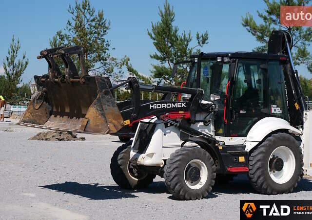 Белый Гидромек HMK 102B Alpha, объемом двигателя 0 л и пробегом 2 тыс. км за 87012 $, фото 1 на Automoto.ua