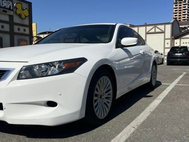 Білий Хонда Аккорд, об'ємом двигуна 2.4 л та пробігом 150 тис. км за 9200 $, фото 1 на Automoto.ua