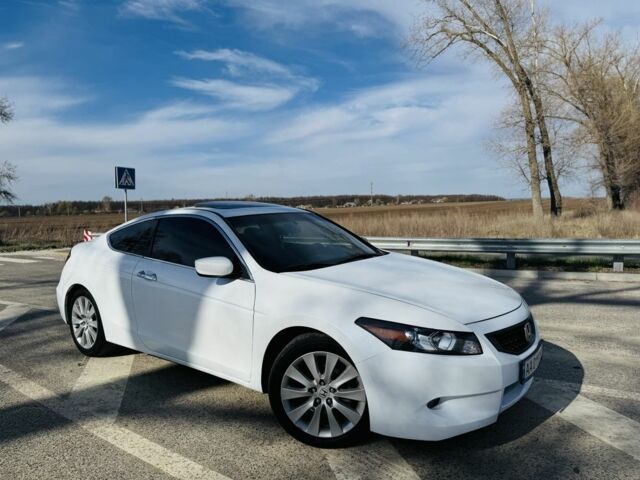 Белый Хонда Аккорд, объемом двигателя 3.5 л и пробегом 177 тыс. км за 7700 $, фото 1 на Automoto.ua