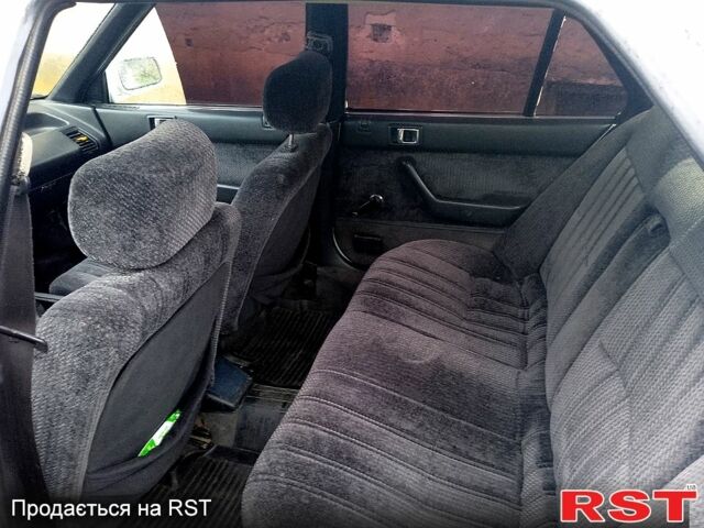 Белый Хонда Аккорд, объемом двигателя 2 л и пробегом 400 тыс. км за 700 $, фото 1 на Automoto.ua