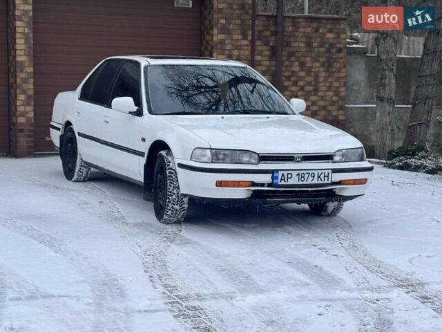 Белый Хонда Аккорд, объемом двигателя 2 л и пробегом 290 тыс. км за 1500 $, фото 1 на Automoto.ua