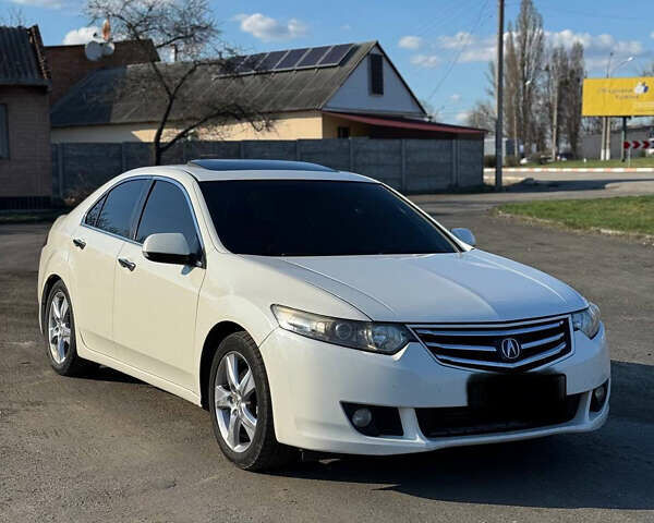 Белый Хонда Аккорд, объемом двигателя 2.35 л и пробегом 265 тыс. км за 9499 $, фото 1 на Automoto.ua