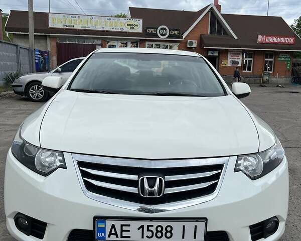 Белый Хонда Аккорд, объемом двигателя 2 л и пробегом 192 тыс. км за 11500 $, фото 1 на Automoto.ua