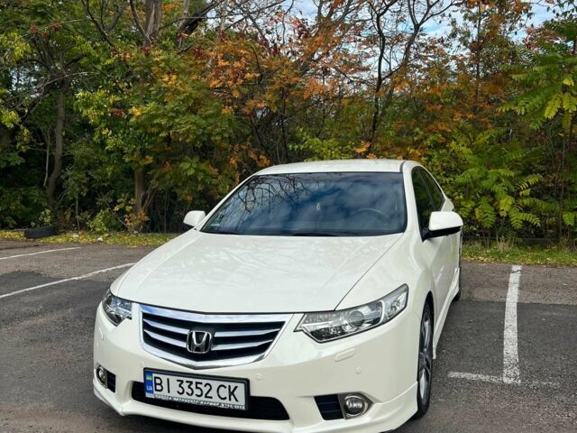 Белый Хонда Аккорд, объемом двигателя 2.4 л и пробегом 160 тыс. км за 11500 $, фото 1 на Automoto.ua