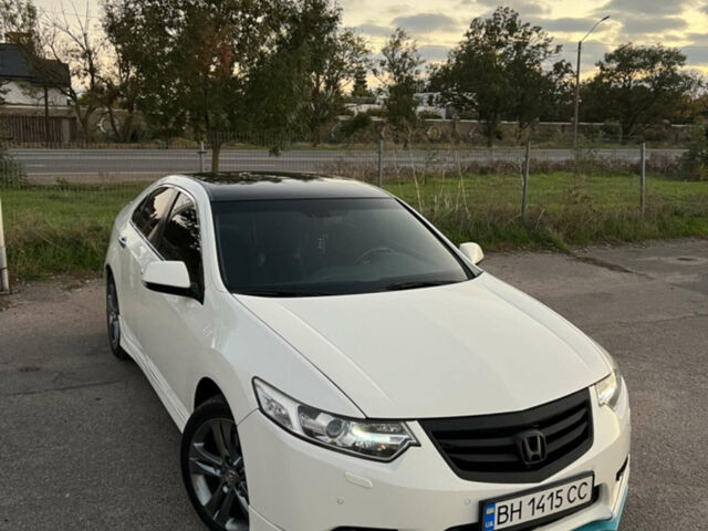 Білий Хонда Аккорд, об'ємом двигуна 2.4 л та пробігом 202 тис. км за 11600 $, фото 1 на Automoto.ua