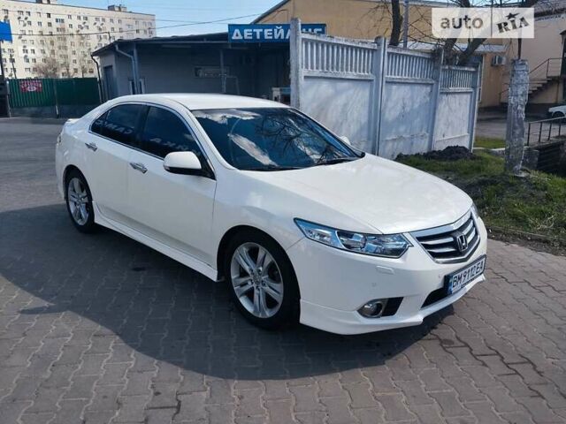 Білий Хонда Аккорд, об'ємом двигуна 2.35 л та пробігом 225 тис. км за 10999 $, фото 1 на Automoto.ua