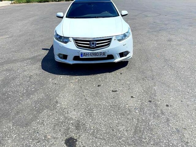 Білий Хонда Аккорд, об'ємом двигуна 2.4 л та пробігом 280 тис. км за 10000 $, фото 1 на Automoto.ua