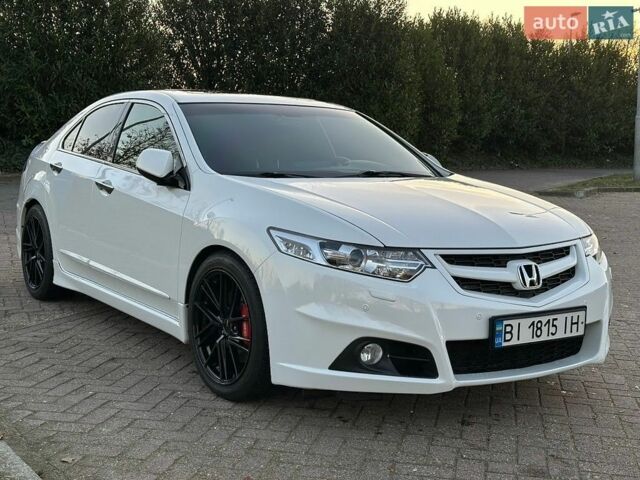 Білий Хонда Аккорд, об'ємом двигуна 2.35 л та пробігом 180 тис. км за 13000 $, фото 1 на Automoto.ua