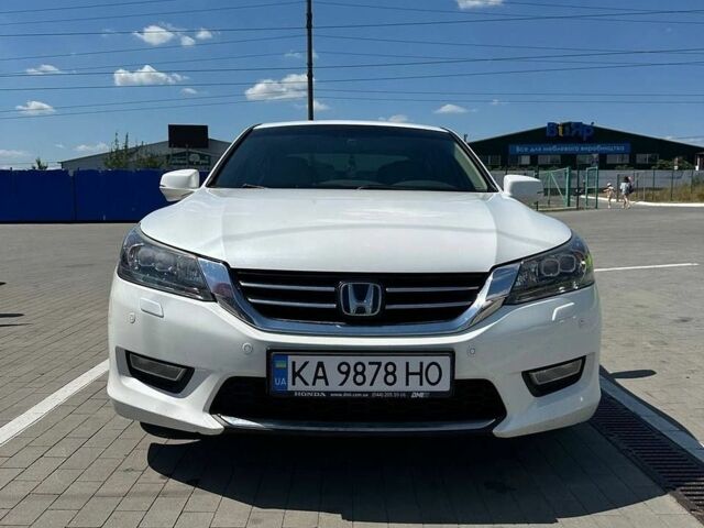 Білий Хонда Аккорд, об'ємом двигуна 3.47 л та пробігом 161 тис. км за 15500 $, фото 1 на Automoto.ua