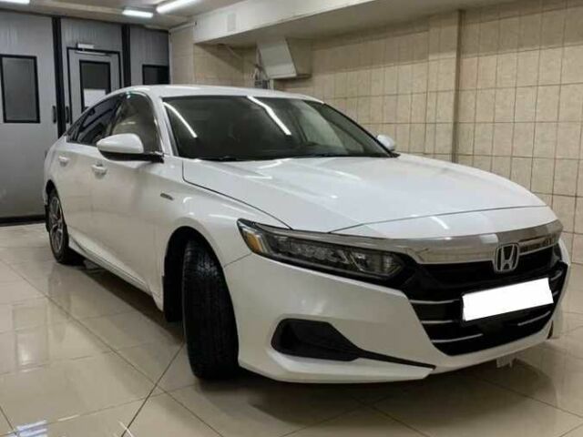 Білий Хонда Аккорд, об'ємом двигуна 2 л та пробігом 33 тис. км за 17300 $, фото 1 на Automoto.ua