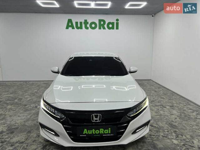 Белый Хонда Аккорд, объемом двигателя 1.99 л и пробегом 74 тыс. км за 22900 $, фото 1 на Automoto.ua