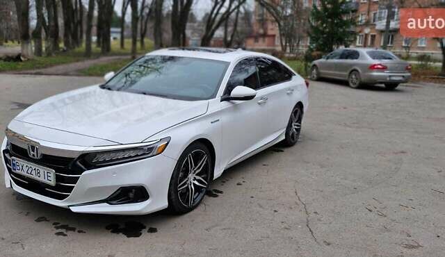 Белый Хонда Аккорд, объемом двигателя 2 л и пробегом 103 тыс. км за 26500 $, фото 1 на Automoto.ua