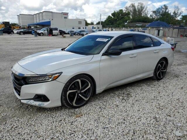 Белый Хонда Аккорд, объемом двигателя 1.5 л и пробегом 90 тыс. км за 9000 $, фото 1 на Automoto.ua