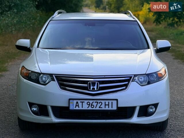 Білий Хонда Аккорд, об'ємом двигуна 2.2 л та пробігом 340 тис. км за 7600 $, фото 1 на Automoto.ua